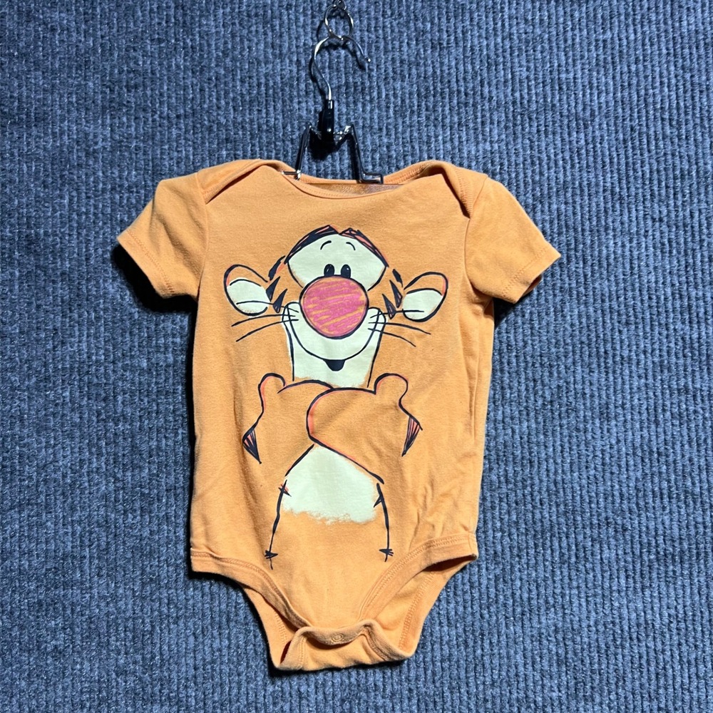 Disney Baby Bodysuit Kids 18M Orange Tigger Winnie the Pooh Short Sleeve Romper
